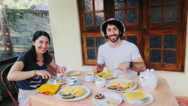 Arani Homestay Polonnaruwa Zimmer foto